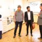 ناصر بهرام فر و اشکان ضیایی در حال بازدید از آزمایشگاه کارخانه قیر زرین